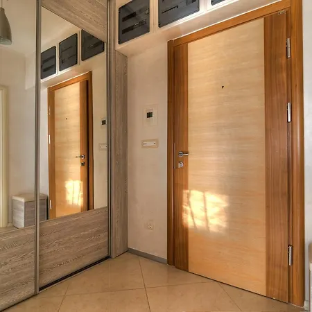 Harmonia Colours Apartment Budva
