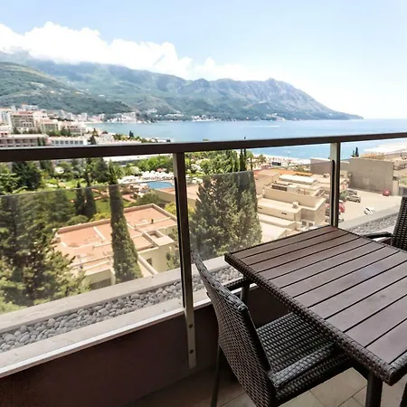 Harmonia Colours Apartment Budva