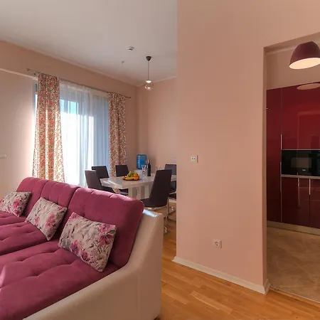 Harmonia Colours Апартаменти