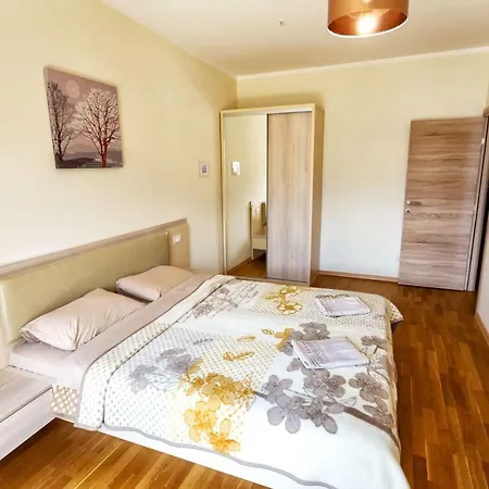 Harmonia Colours Апартаменти Будва